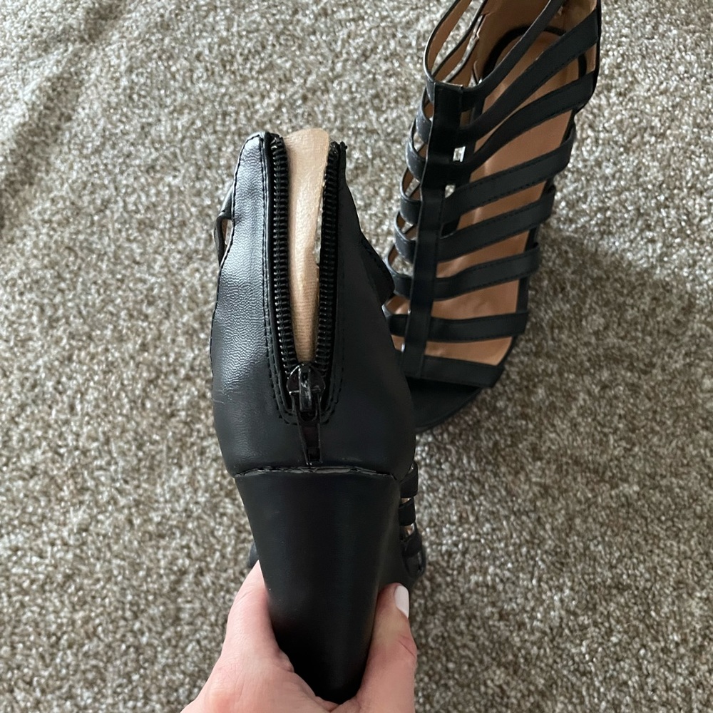Black wedges - Picture 2 of 4